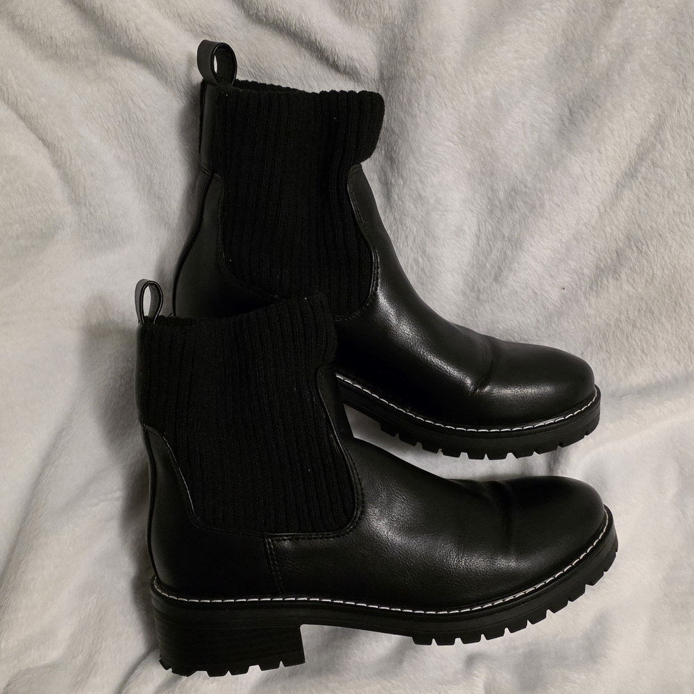 Kensie Womens Carolane Bootie